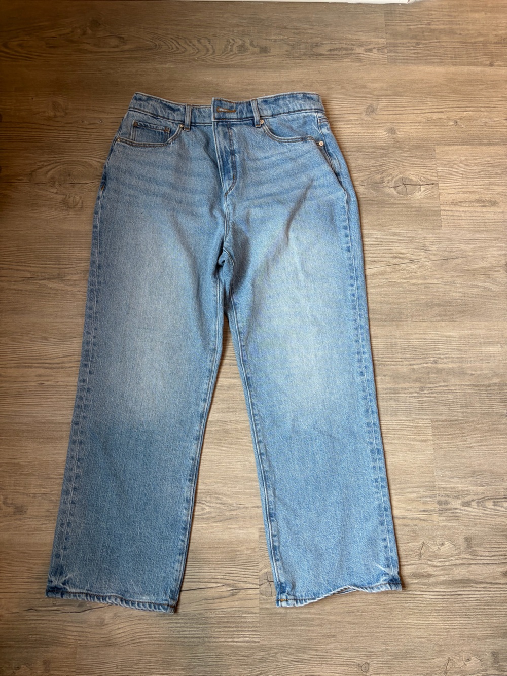 LOFT Light Blue Cropped Straight-Leg Jeans